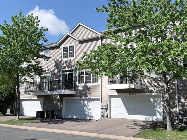 Photo - 15608 Prospect Rd