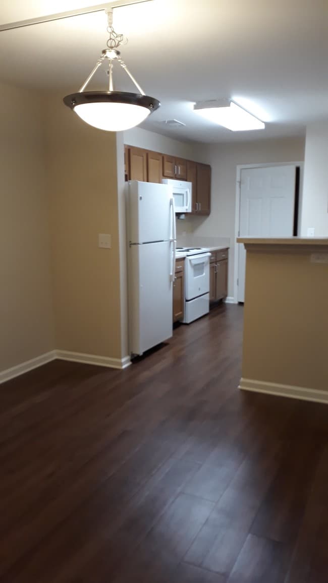 Photo - Rivers Edge Apartments
