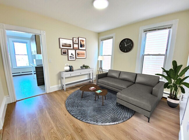 Photo - 466 Sumner St Unit 2