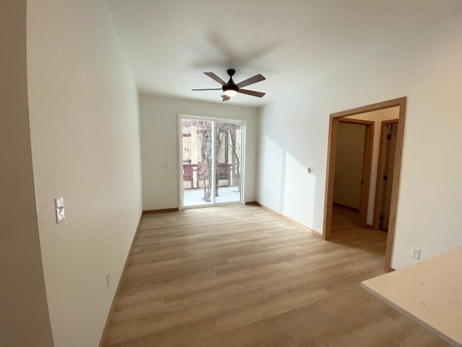 Egan Avenue Residence