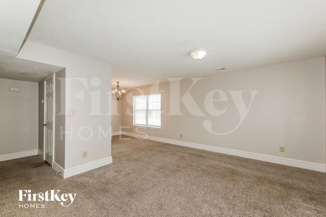Photo - 12714 Roan Ln
