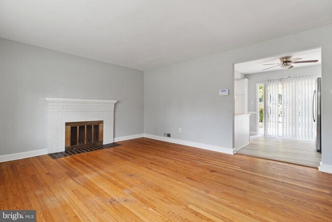 Photo - 5601 Dawes Ave