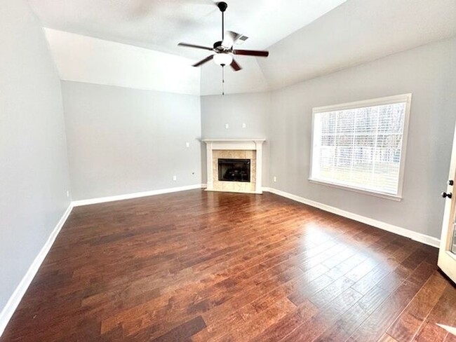 Photo - Olive Branch 4 Bedroom 2 Bath Home-Great Schools