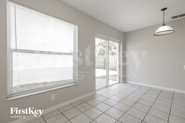 Photo - 609 Greys Ferry Rd