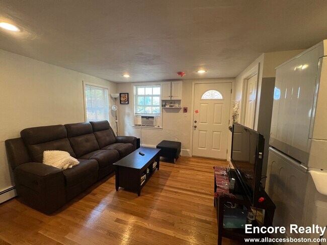 Photo - 23 Lambert St Unit 01