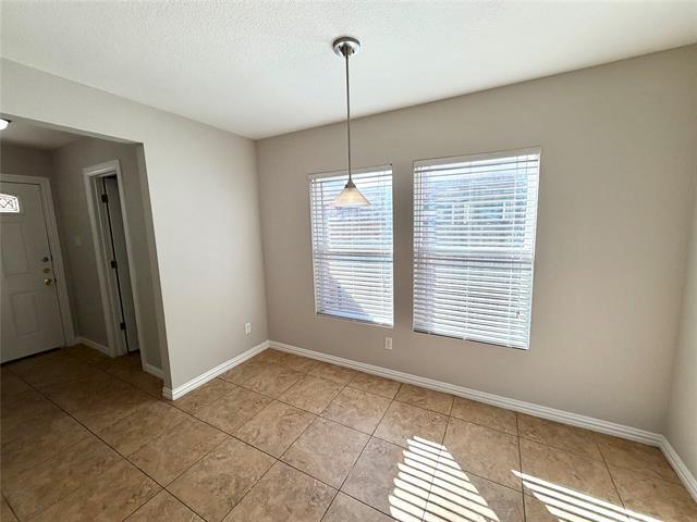 Photo - 2339 Bloomfield Dr