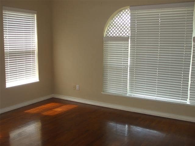 Photo - 5503 Matalee Ave