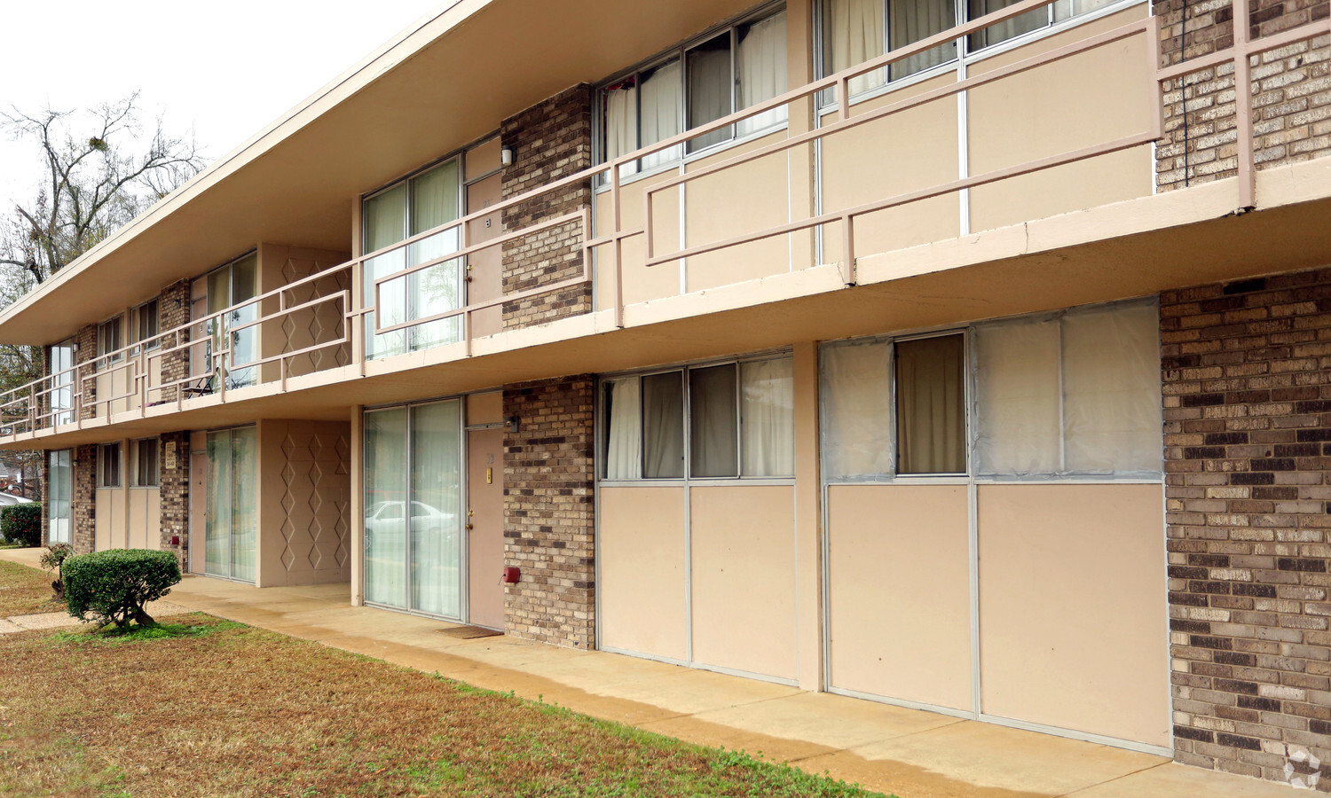 Claymont Apartments - Claymont Apartments