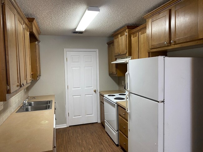 Photo - 113 Apache Trail