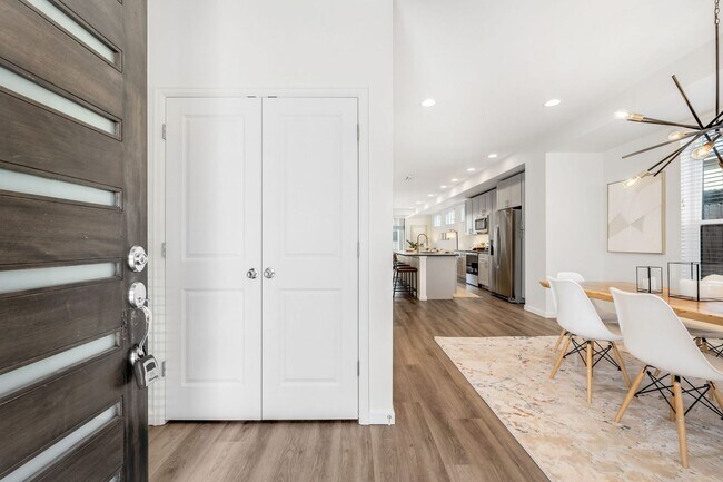 Photo - Spacious 5-Bedroom Duplex in Denver Near Sloan’s Lake