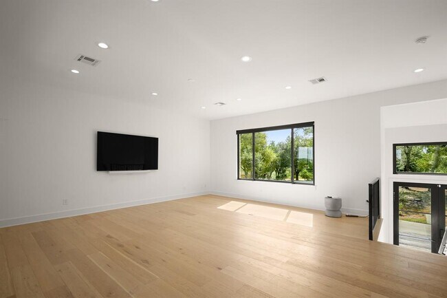 Photo - 1703 Yaupon Valley Rd