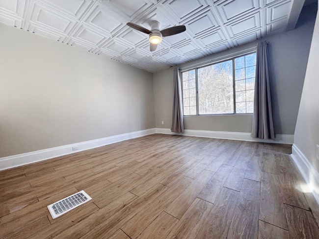 Photo - 504 Keystone St