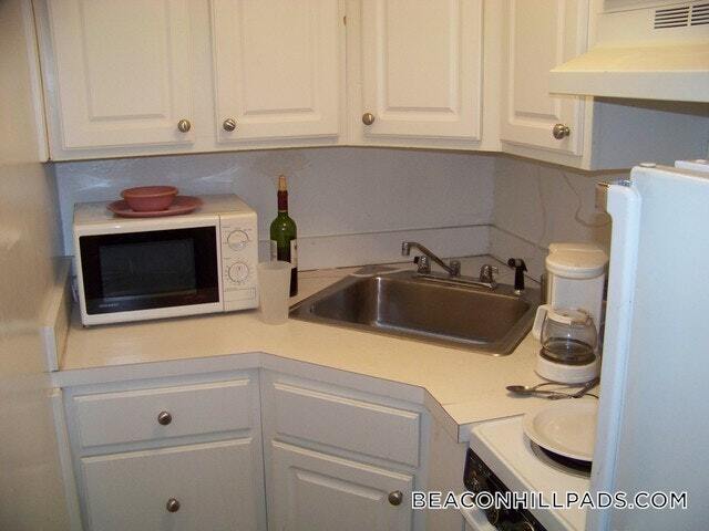 Photo - 105 Charles St Unit 6