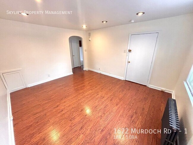 Photo - 1622 Murdoch Rd Unit 1