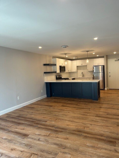 Harborview Apartment Community