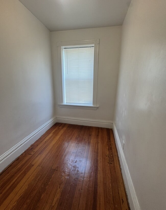 Photo - Charming 2-Bedroom Apartment in South St. Louis – Available Now! Unit 2F