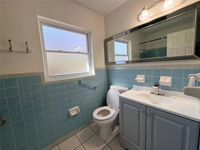 Photo - 538 NW 35th St