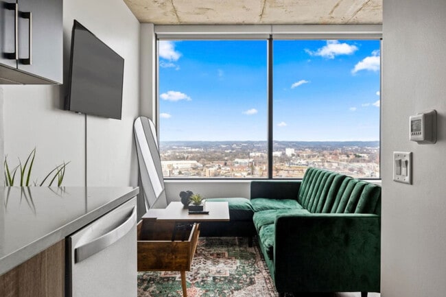 Building Photo - 2010 West End Ave Unit ID1313871P Rental