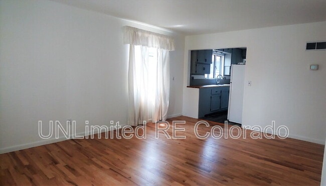 Photo - 1955 Willow St