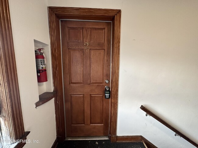 Photo - 1641 Larue Ave Unidad 2