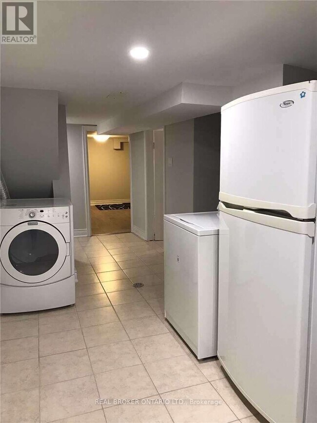 Photo - 129 Wolseley St