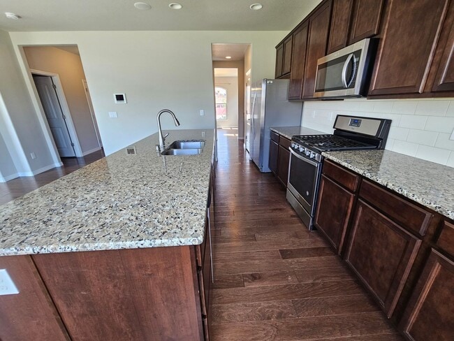 Photo - 6729 Black Saddle Dr