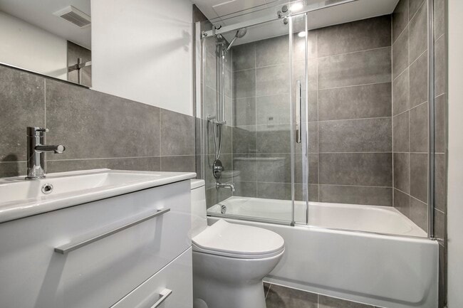 Photo - 1975 Maisonneuve Blvd W Unité 2209