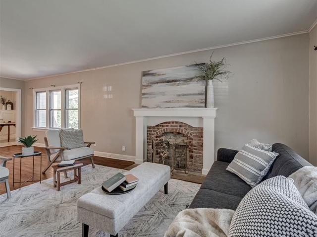 Photo - 4507 N Donald Ave