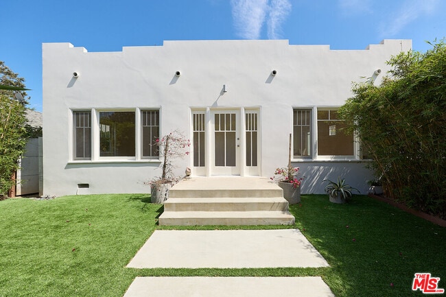 714 Kensington Rd