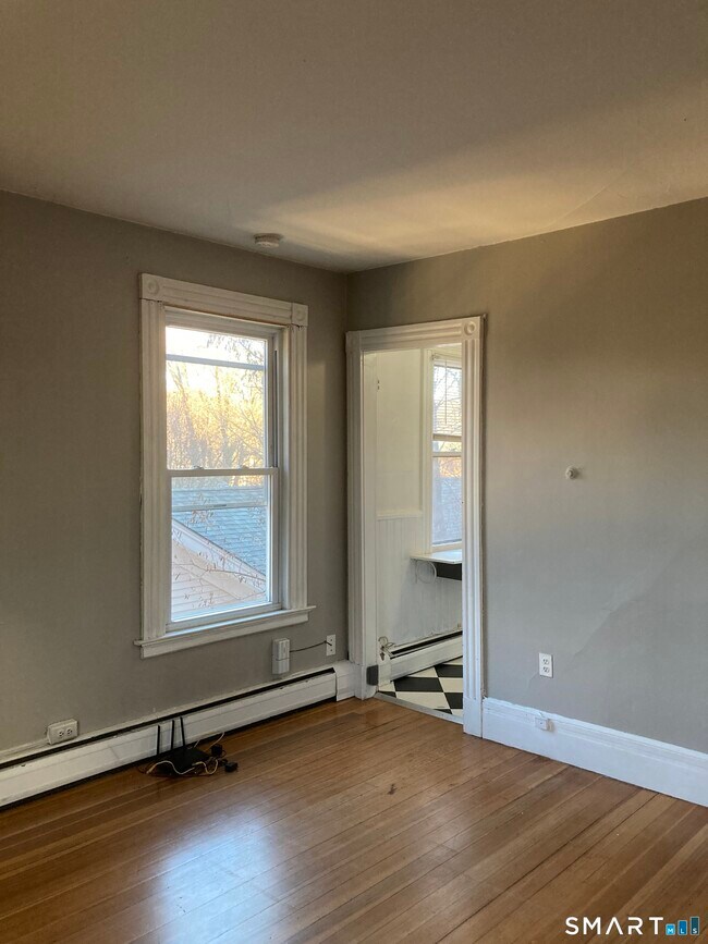 Photo - 192 Foster St Unit 3B