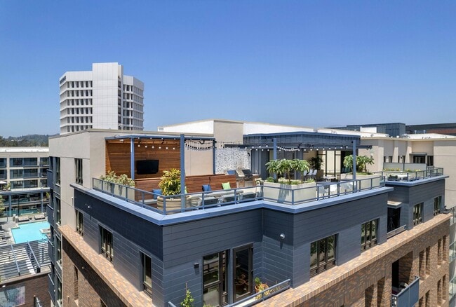 Rooftop Deck
