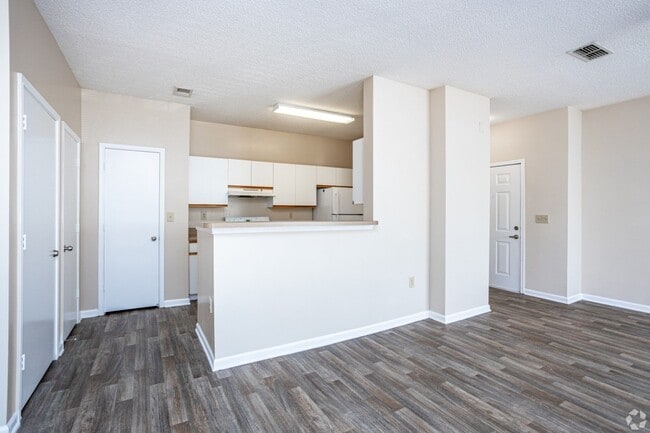 Regal Park Apartment Homes