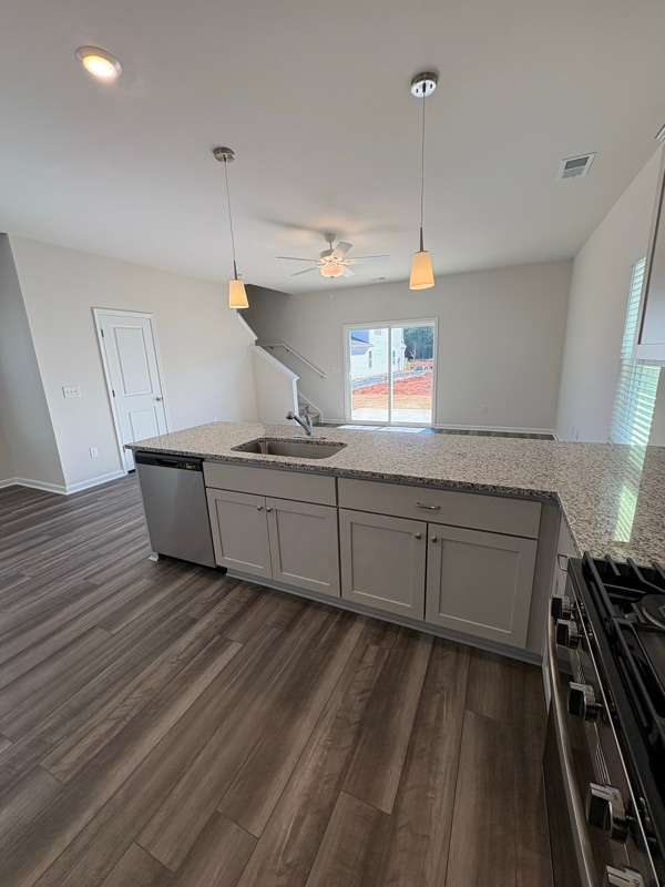 Photo - 209 Braxton Dr