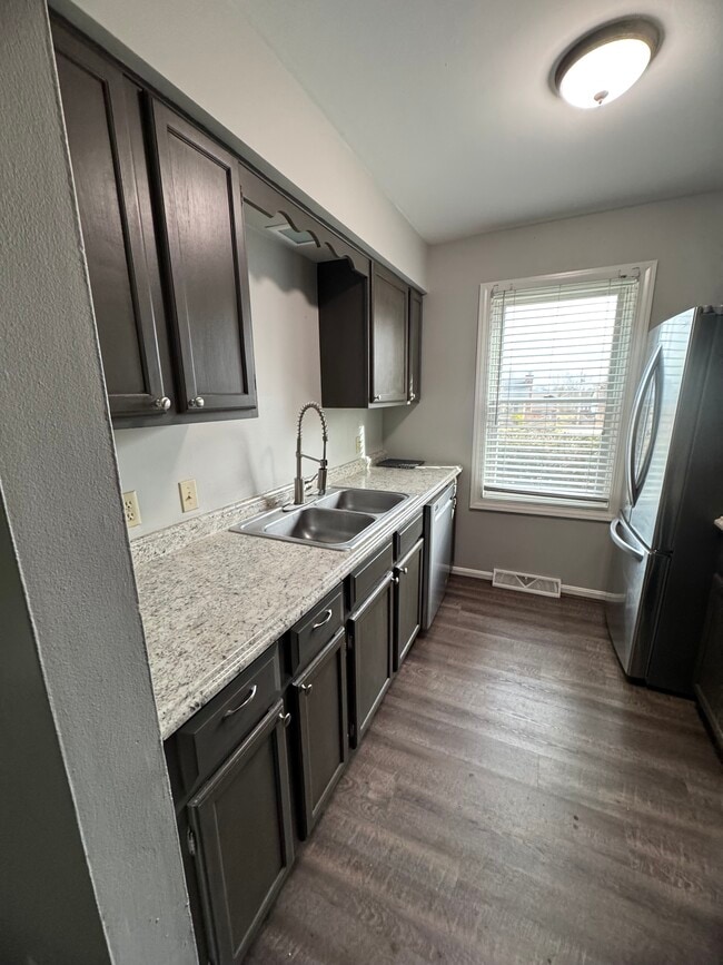 Photo - 3124 Royal Windsor Dr