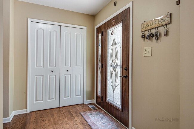 Photo - 2238 Gleneagles Dr