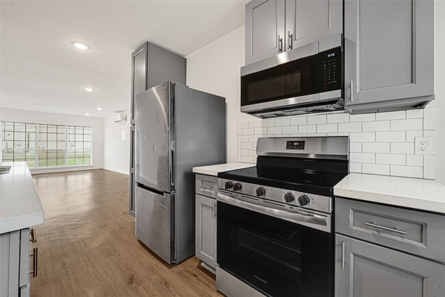 Building Photo - 7529 Westover St