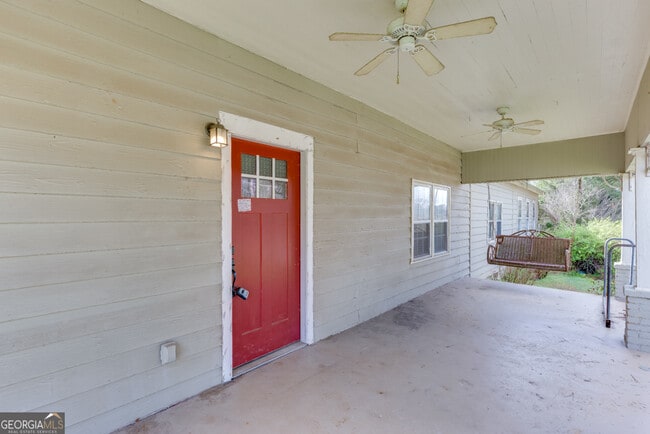 Photo - 1051 Gage Dr