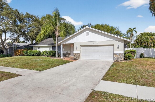 Photo - 4135 Bay Laurel Way