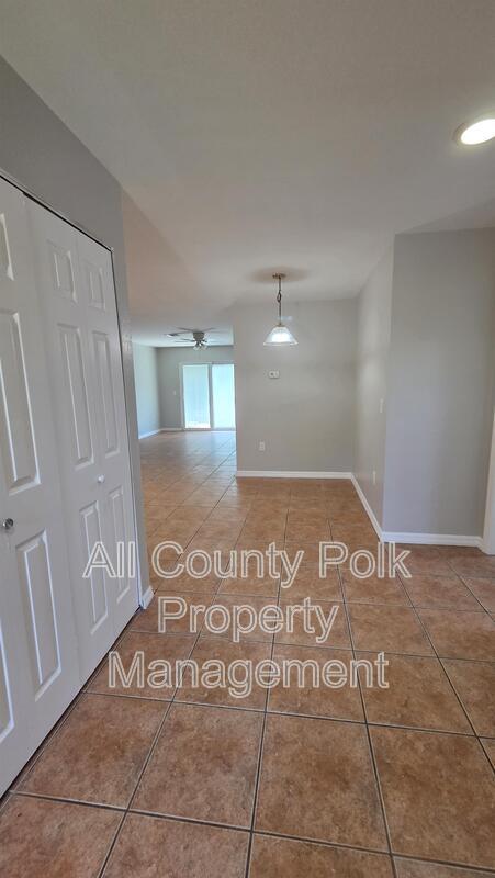 Photo - 1210 Fairway Dr