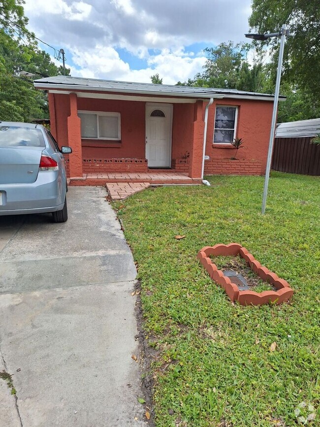 Building Photo - SMALL COZY HOUSE NEAR FLORIDA MALL