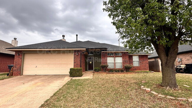 Building Photo - 17316 Valley Crst