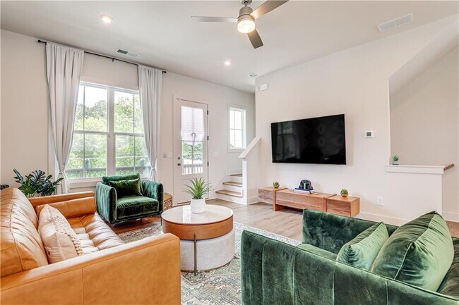 Photo - 1390 Cozy Cir SE