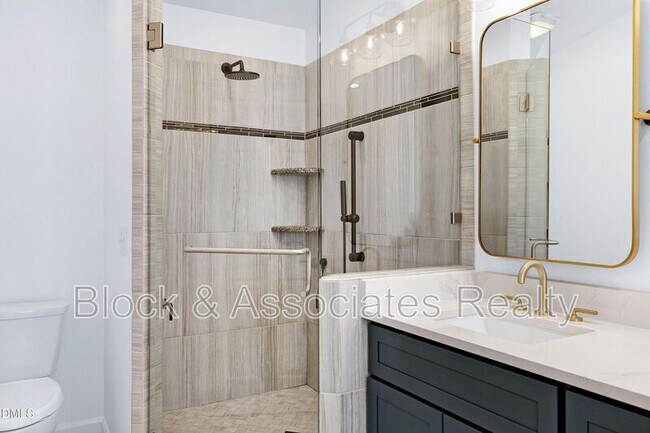 Photo - 100 Kirkeenan Cir