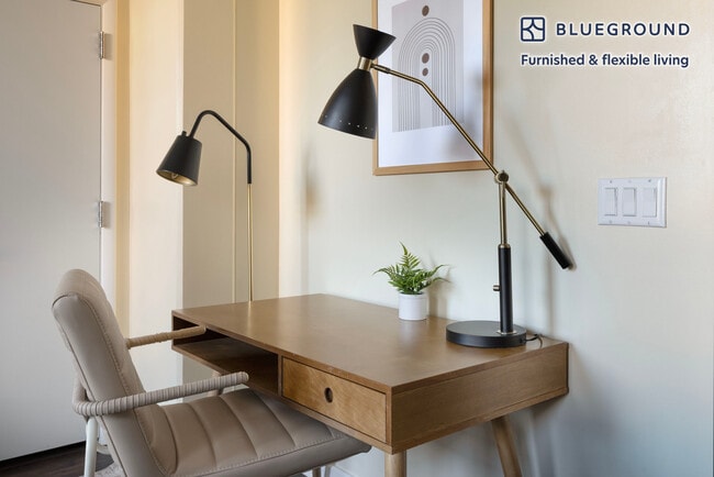 Photo - 1801 Wedemeyer St Unidad FL4-ID1457