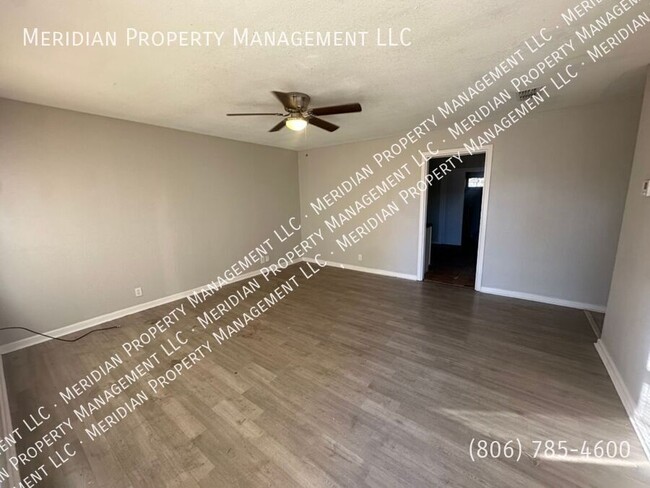 Building Photo - 1602 39th St