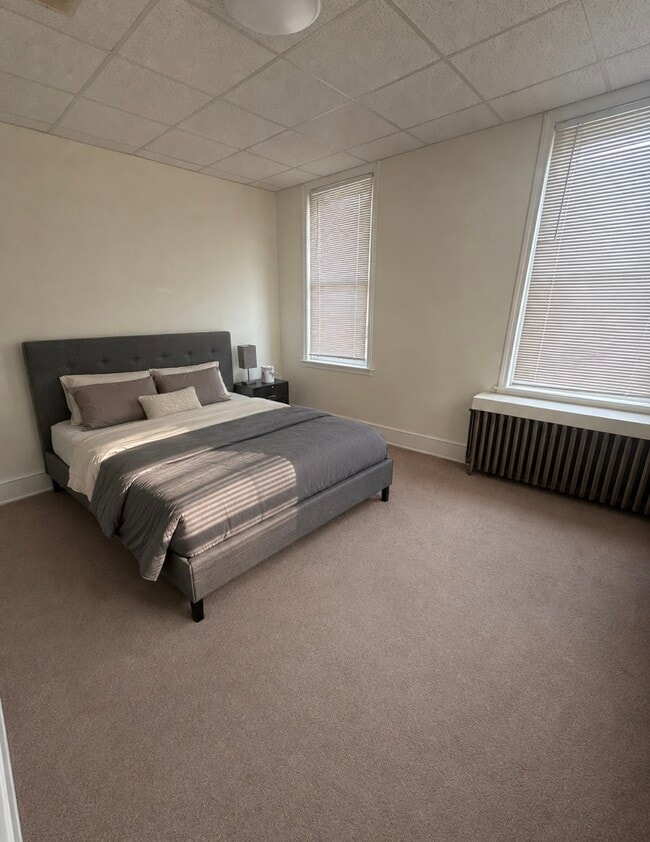 Photo - 1627 Wolf St Unidad 2nd floor