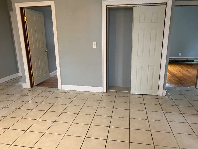 Photo - 11 Roosevelt St Unit 1