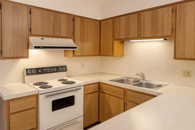 Photo - 701 Devonshire Dr Unit 648