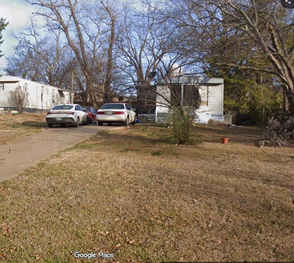 Photo - 121 E Prospect St