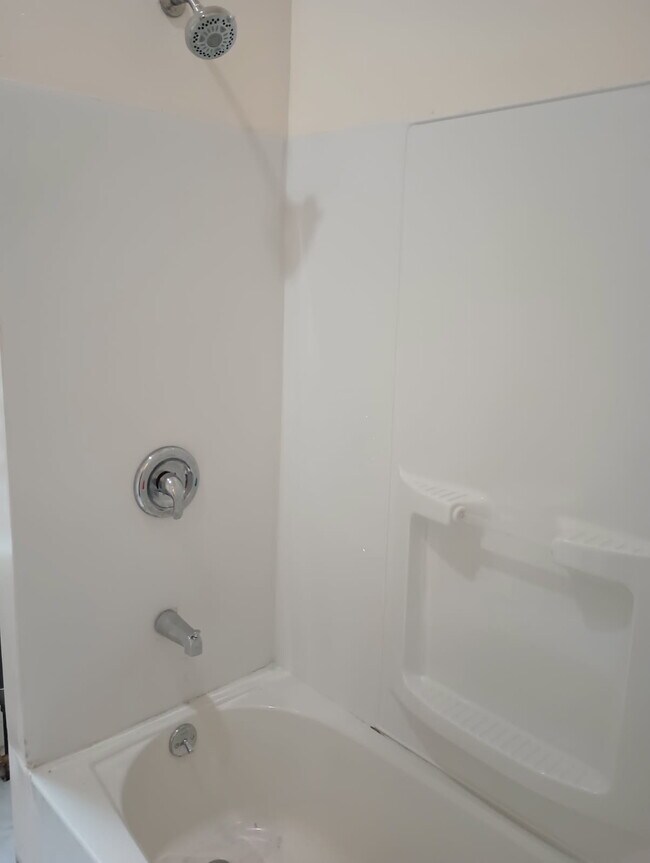 Photo - 1619 N 29th St Unidad 2